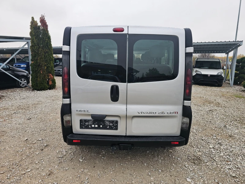 Opel Vivaro 2.5 CDTI 9МЕСТА ! ! КЛИМАТИК ! ! ВНОС ОТ ИТАЛИЯ, снимка 4 - Бусове и автобуси - 48162050