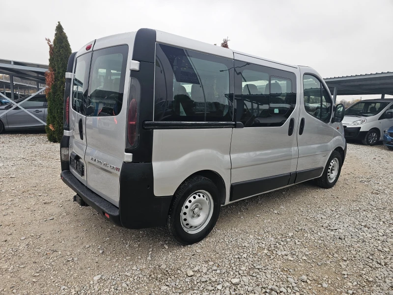 Opel Vivaro 2.5 CDTI 9МЕСТА ! ! КЛИМАТИК ! ! ВНОС ОТ ИТАЛИЯ, снимка 5 - Бусове и автобуси - 48162050