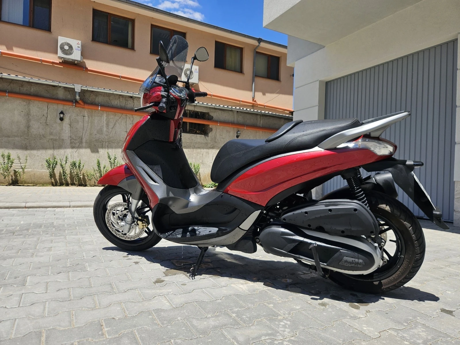 Piaggio Beverly Sport Touring  - изображение 8