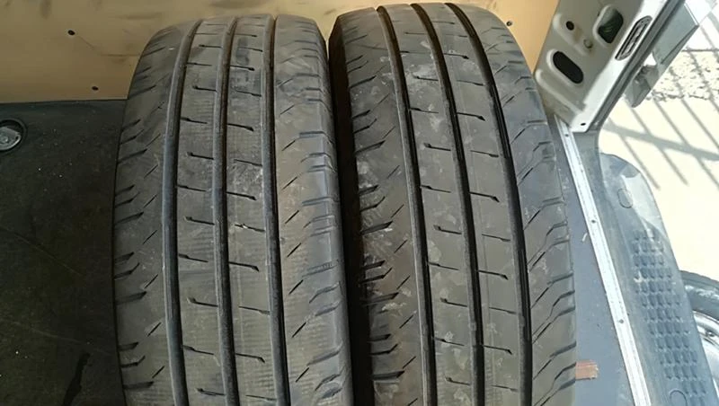 Гуми Летни 205/65R16, снимка 1 - Гуми и джанти - 25566025