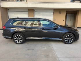 VW Passat Elegance, Digital, 4Motion, Сервизна История, снимка 8