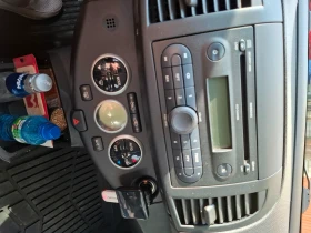 Nissan Micra 1.4i , снимка 7