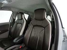 Renault Zoe 41kWh - 10110 € / 19773.44 лв. - 78397562 6