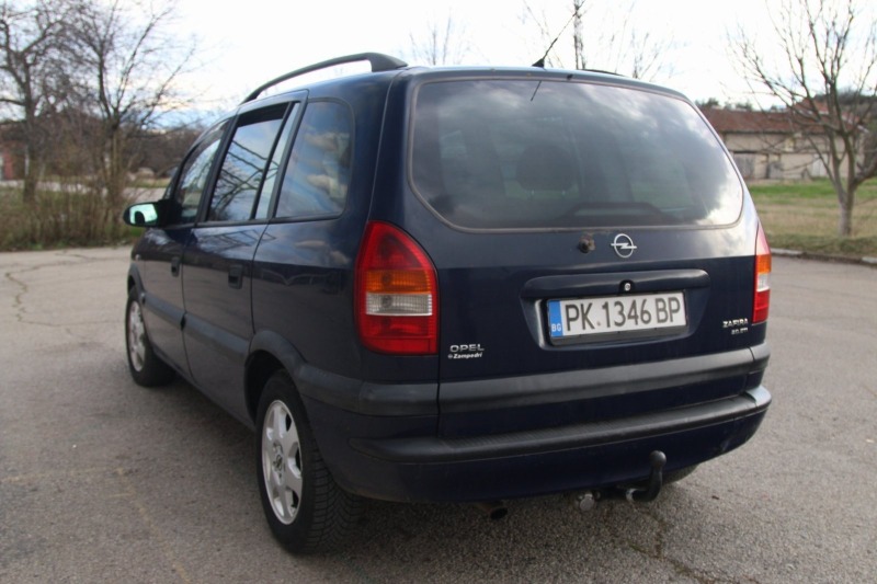 Opel Zafira, снимка 10 - Автомобили и джипове - 45709783