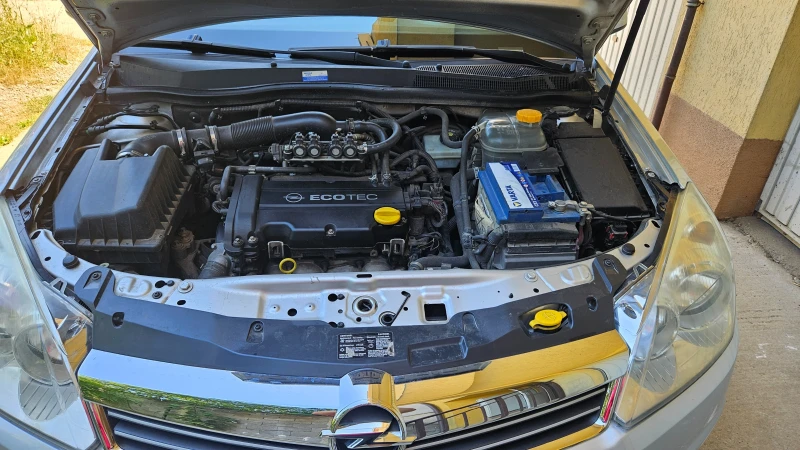 Opel Astra LPG-TECH, снимка 7 - Автомобили и джипове - 47099993