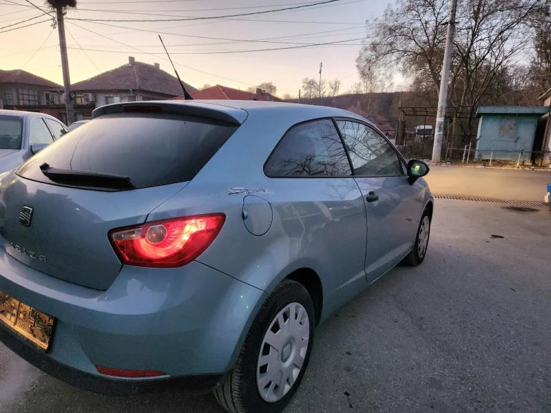 Seat Ibiza 1.2, снимка 4 - Автомобили и джипове - 48603800