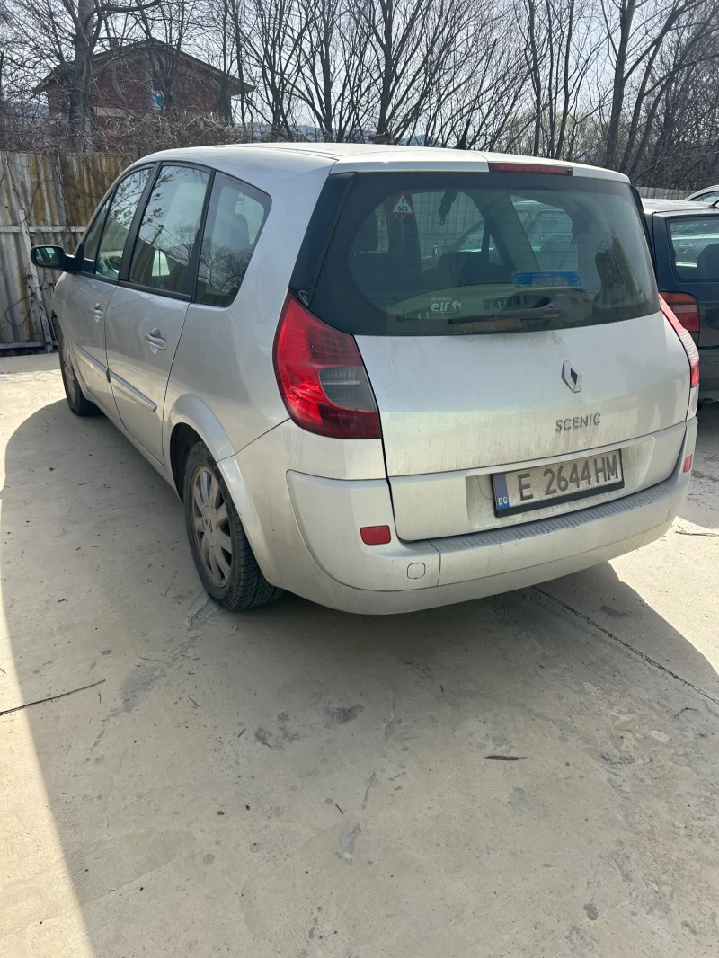 Renault Grand scenic 2.0 БЕНЗИН ГАЗ, снимка 3 - Автомобили и джипове - 49448030