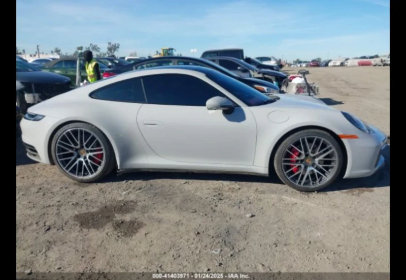 Porsche 911 CARRERA 4 GTS/CARRERA 4S/CARRERA GTS АВТО КРЕДИТ, снимка 11 - Автомобили и джипове - 49455335