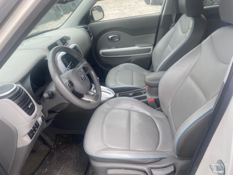 Kia Soul Швейцария, снимка 8 - Автомобили и джипове - 52074856