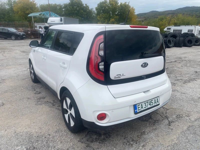 Kia Soul Швейцария, снимка 3 - Автомобили и джипове - 52074856
