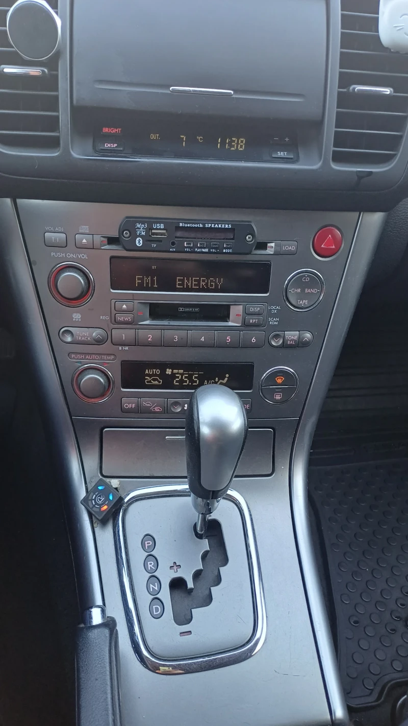 Subaru Outback Газ, снимка 5 - Автомобили и джипове - 52282316