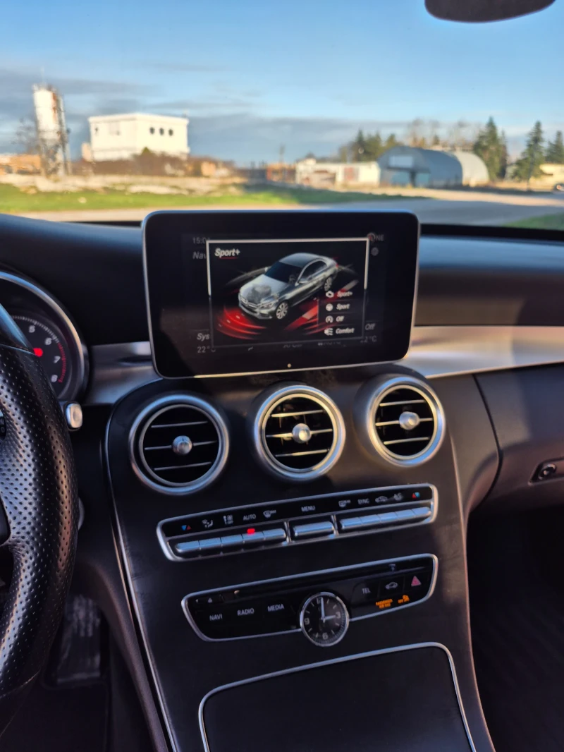 Mercedes-Benz C 300, снимка 10 - Автомобили и джипове - 52878244