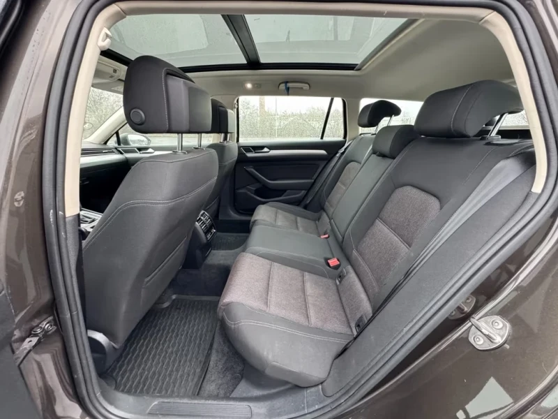VW Passat 2.0tdi 150PS Comfortline DSG DK, снимка 8 - Автомобили и джипове - 53187507