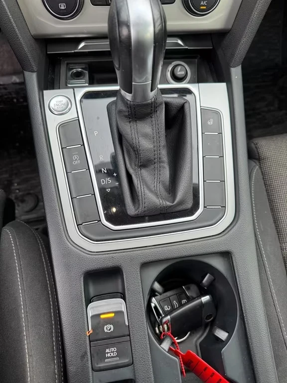 VW Passat 2.0tdi 150PS Comfortline DSG DK, снимка 15 - Автомобили и джипове - 53187507