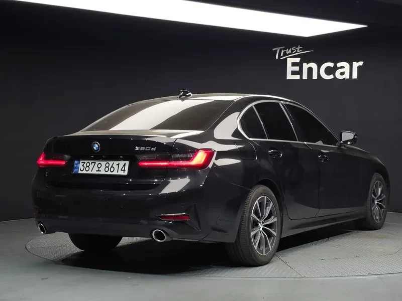 BMW 320 d/ DIGI/ PANO/ HEAD UP/ �����/ ������� | Mobile.bg � ����������� 2
