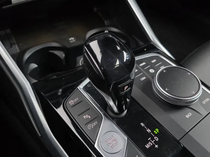 BMW 320 d/ DIGI/ PANO/ HEAD UP/ �����/ ������� | Mobile.bg � ����������� 9