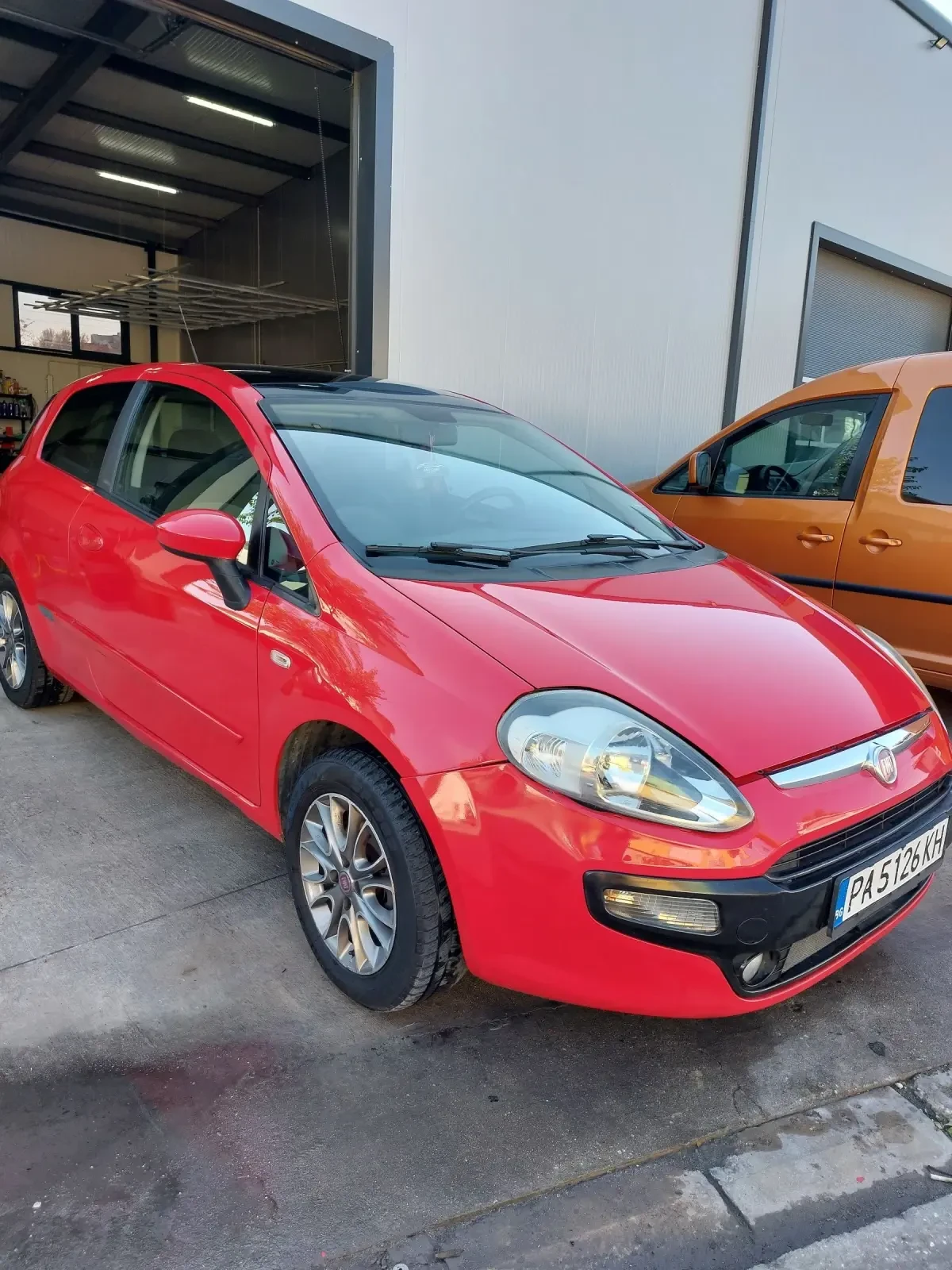 Fiat Punto 1.4 evo - изображение 2