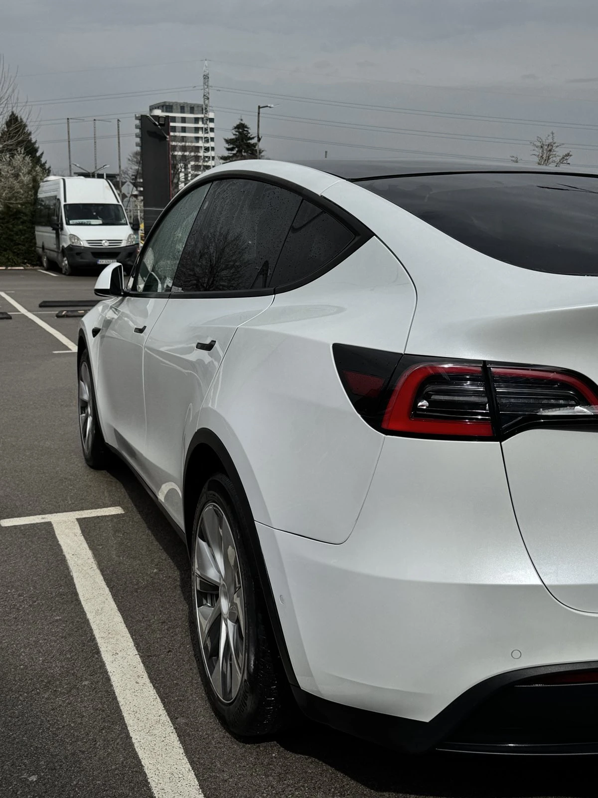 Tesla Model Y LR DM - изображение 3
