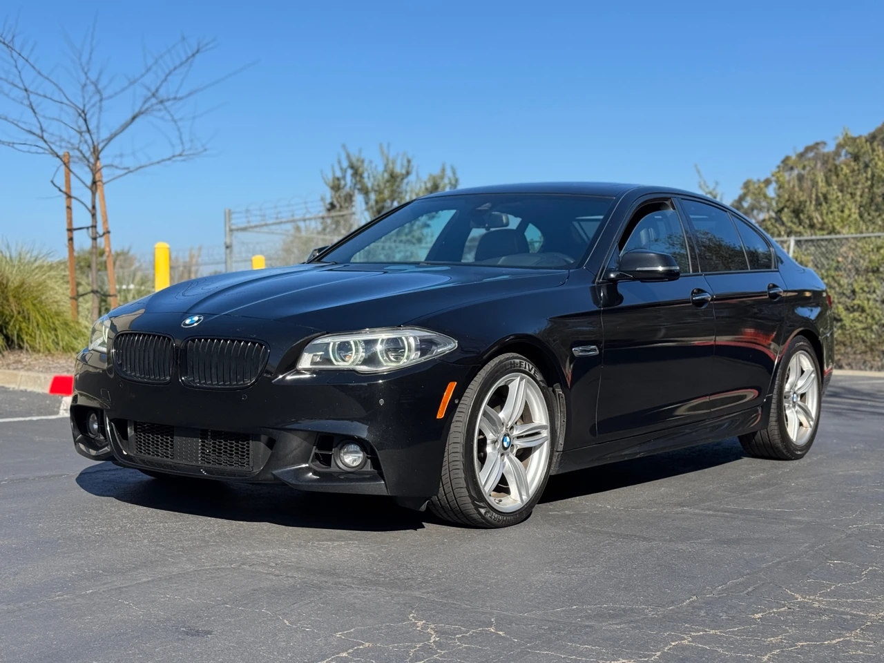 BMW 550 M-PACK* DISTRONIK* HEADUP* HARMAN* ОБДУХ* ВАКУМ* М - изображение 2