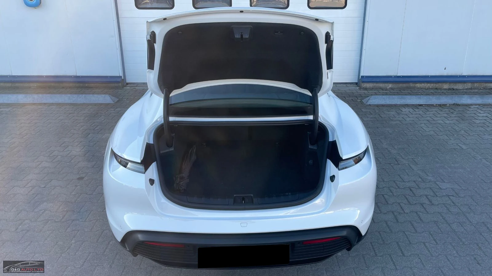 Porsche Taycan /RWD/SPORTSEATS/408HP/LED/AMBI/103f - изображение 9