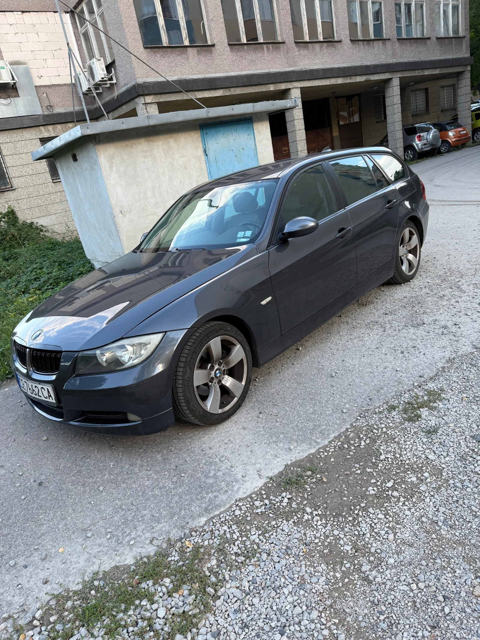 BMW 320  - изображение 3