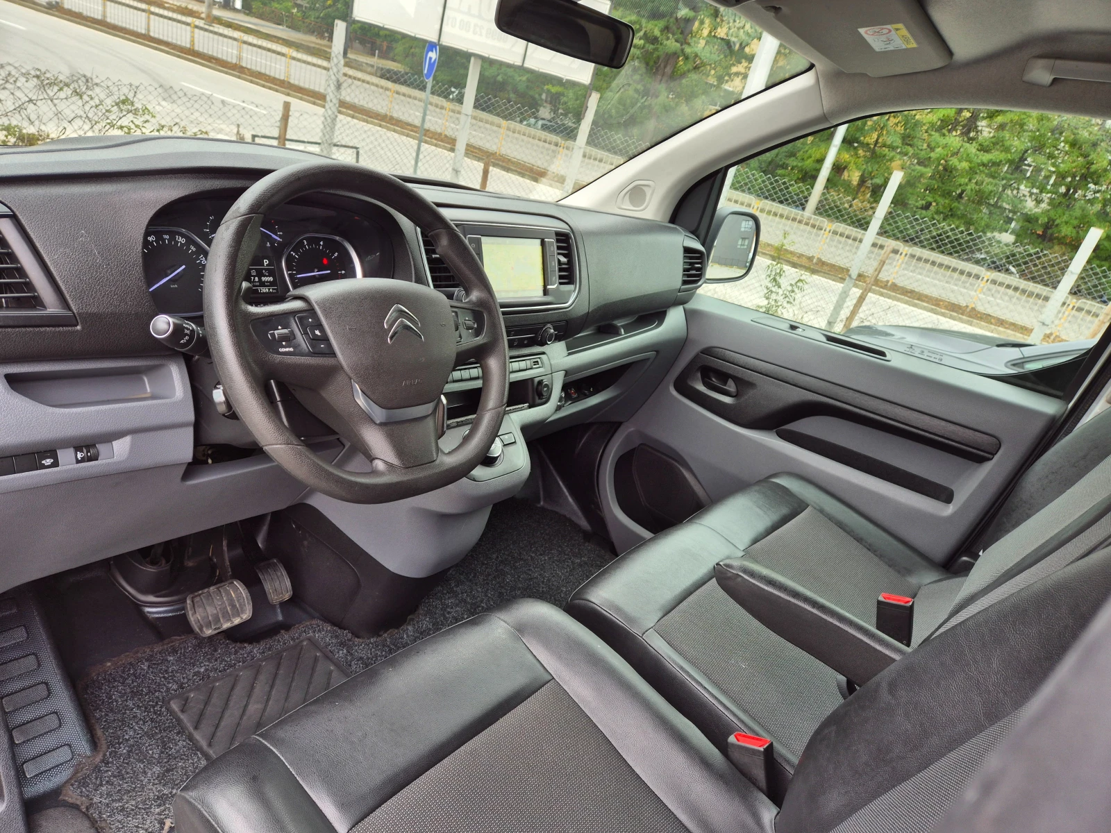Citroen Jumpy 2.0 HDI-AVTOMAT - изображение 9