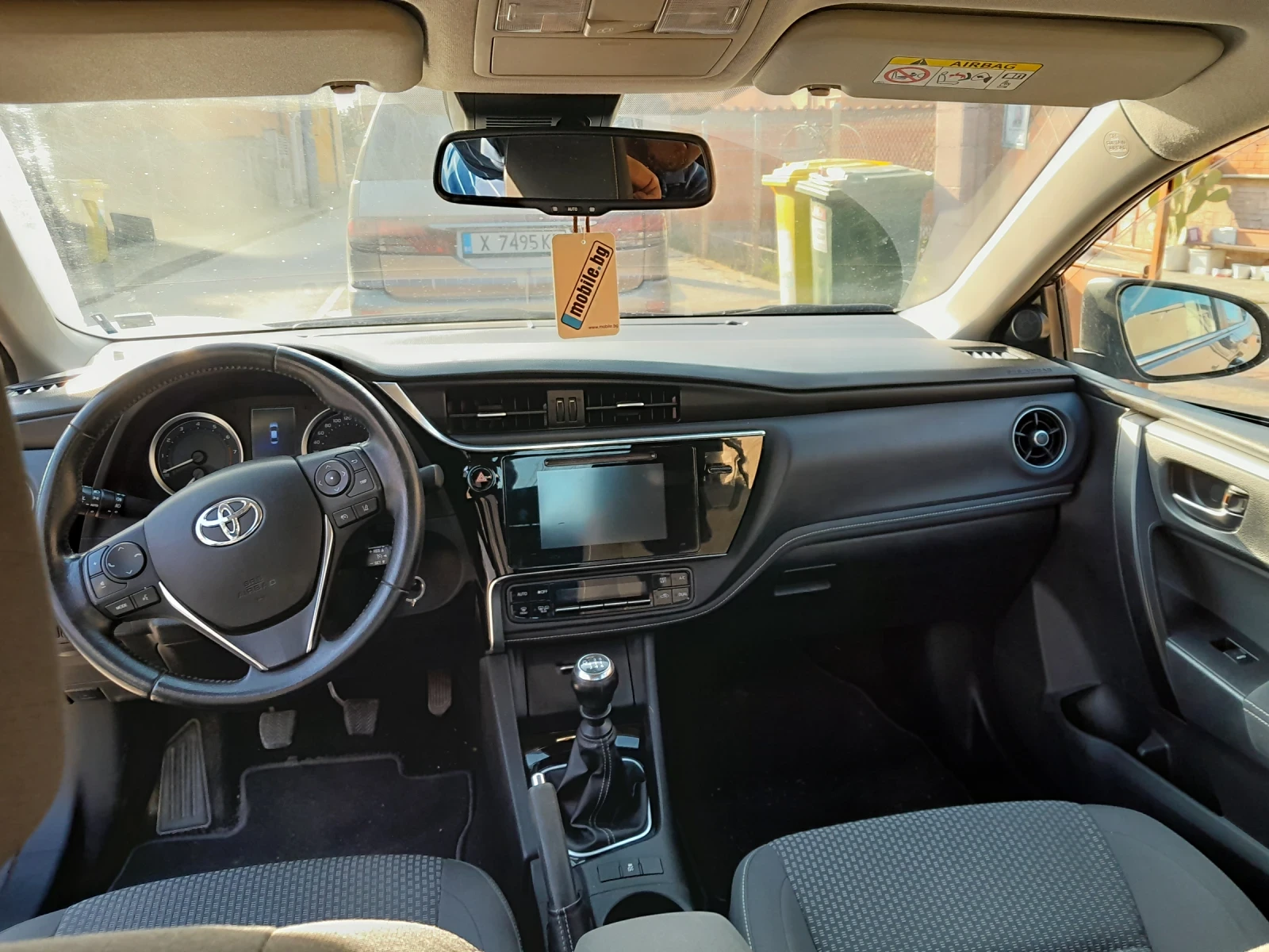 Toyota Corolla 1.6vvti-132hp, снимка 13 - Автомобили и джипове - 52284710