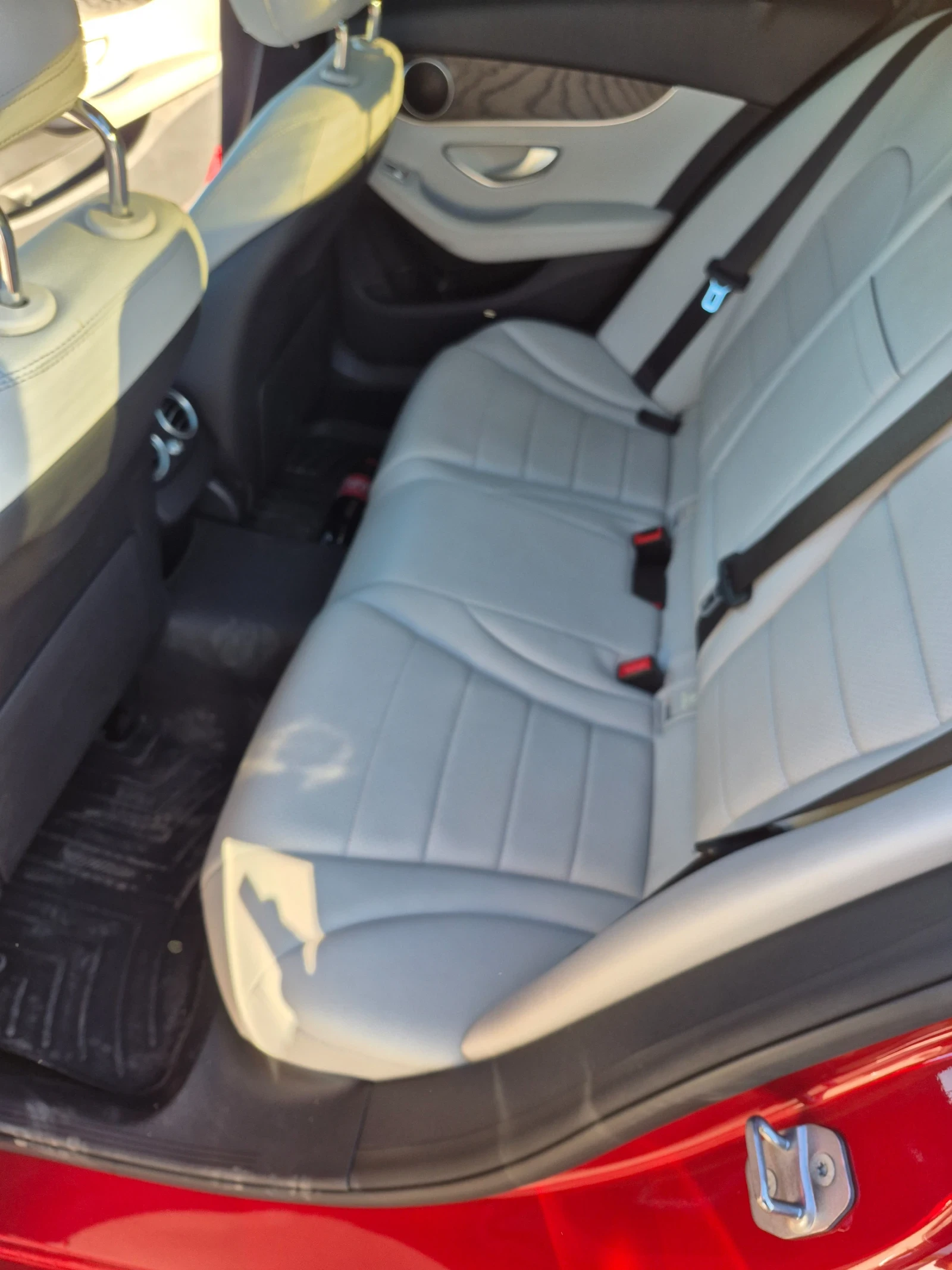 Mercedes-Benz C 300 | Mobile.bg � ����������� 12