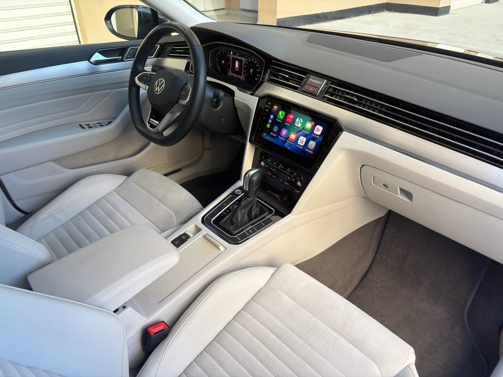 VW Passat Elegance, Digital, 4Motion, Сервизна История, снимка 12 - Автомобили и джипове - 53838363