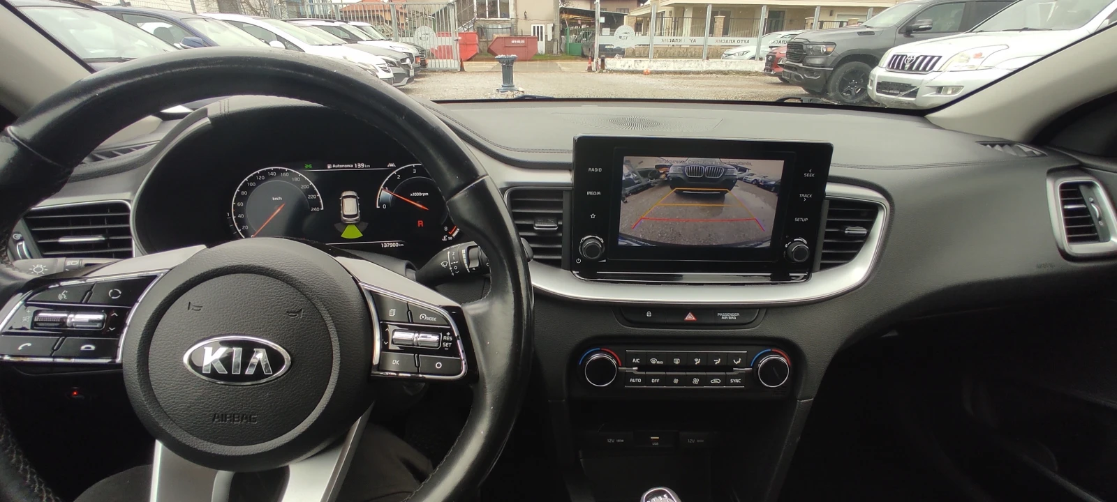 Kia Ceed EURO 6D 1.0.TURBO GPL ФАБРИЧНА ГАЗ!!!, снимка 13 - Автомобили и джипове - 54005460