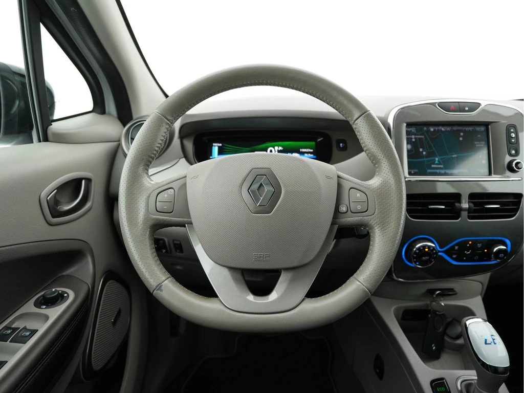 Renault Zoe 41kWh, снимка 7 - Автомобили и джипове - 54144544