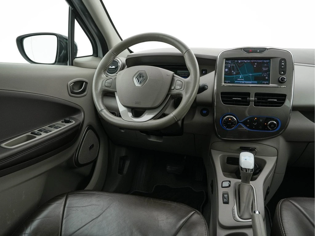 Renault Zoe 41kWh, снимка 5 - Автомобили и джипове - 54144544