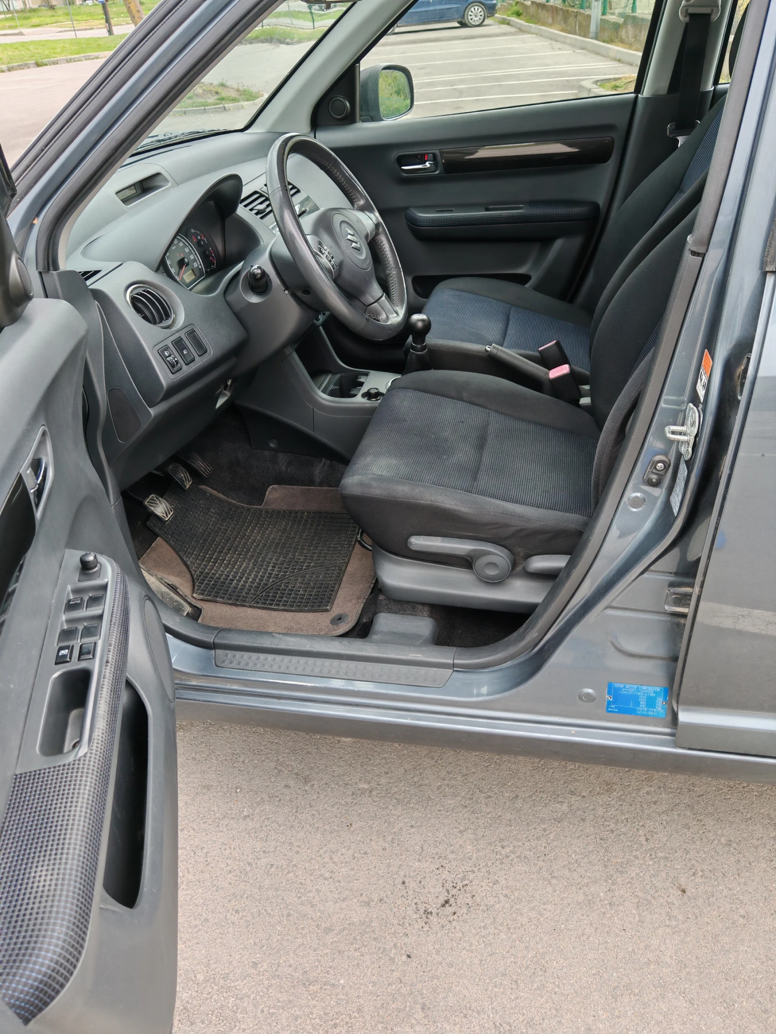 Suzuki Swift Suzuki Swift IV 1.3, 4x4, Бензин, снимка 5 - Автомобили и джипове - 54264593