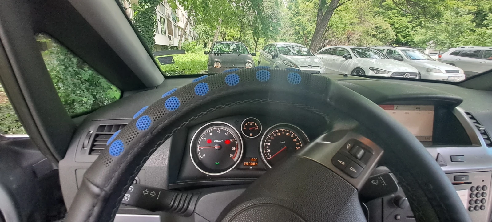 Opel Zafira 1, 8i 16V 140Hp, снимка 12 - Автомобили и джипове - 54609205