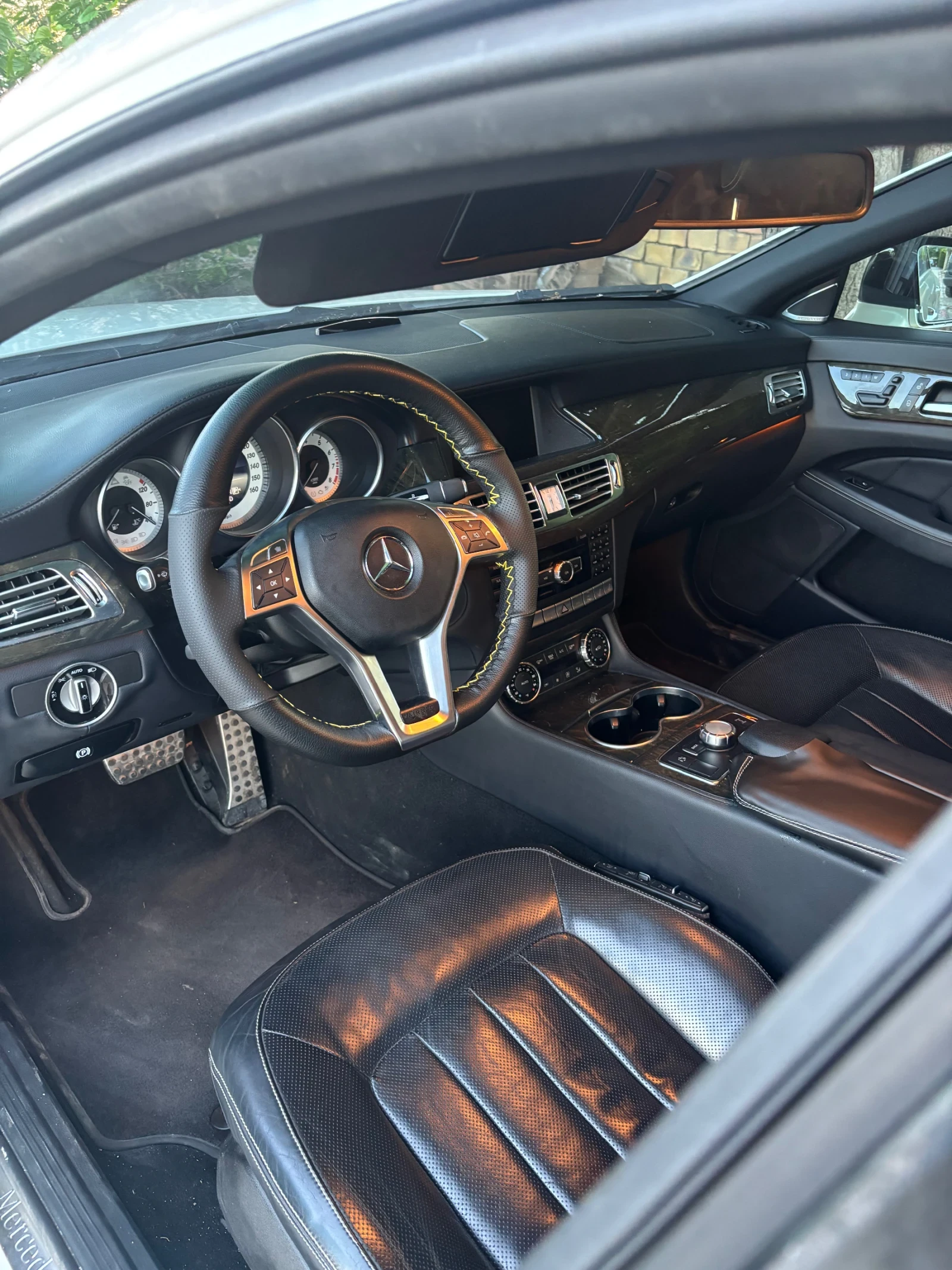 Mercedes-Benz CLS 550 CLS 550, снимка 6 - Автомобили и джипове - 54924078