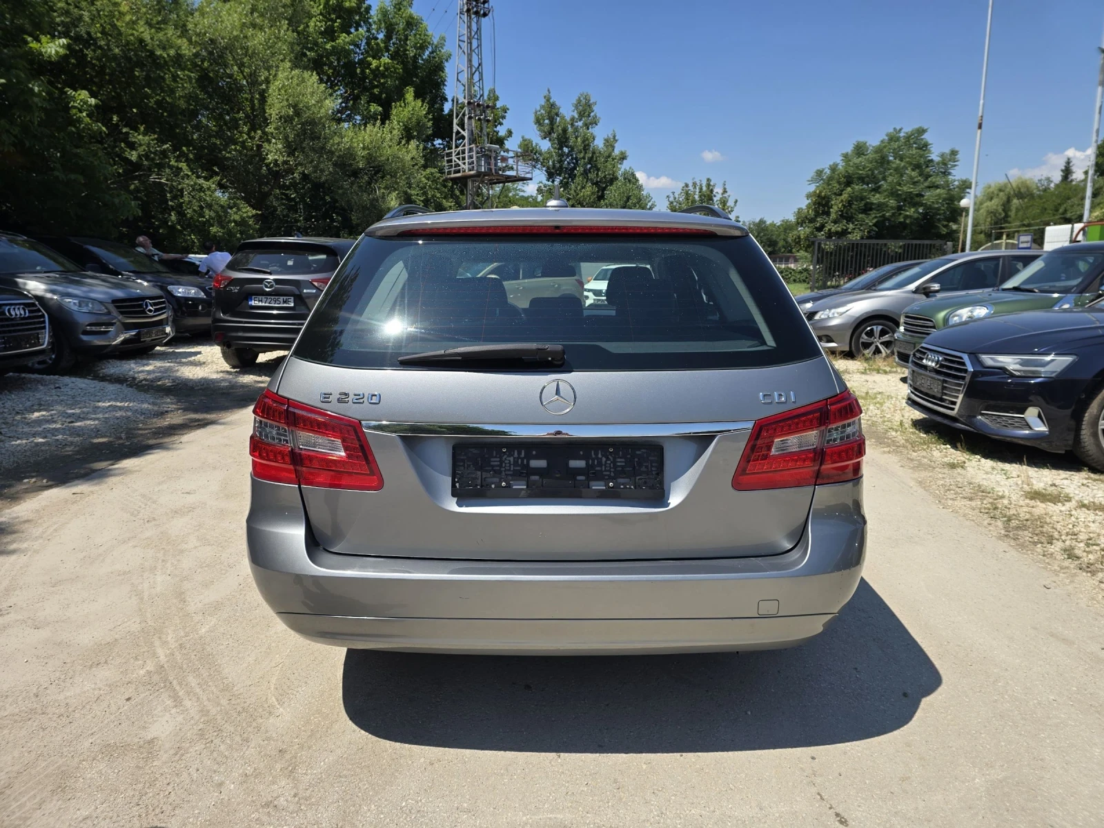 Mercedes-Benz E 220 2.2.2CDI 170к.с Elegance , снимка 6 - Автомобили и джипове - 55059151