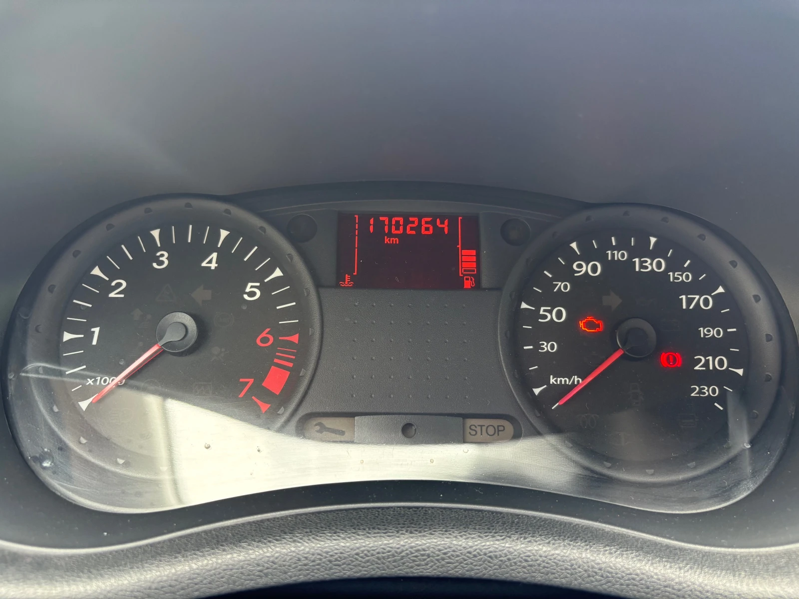 Renault Clio /CarPlay/LED/CAMERA/Heat seat/NAVI, снимка 10 - Автомобили и джипове - 55121826