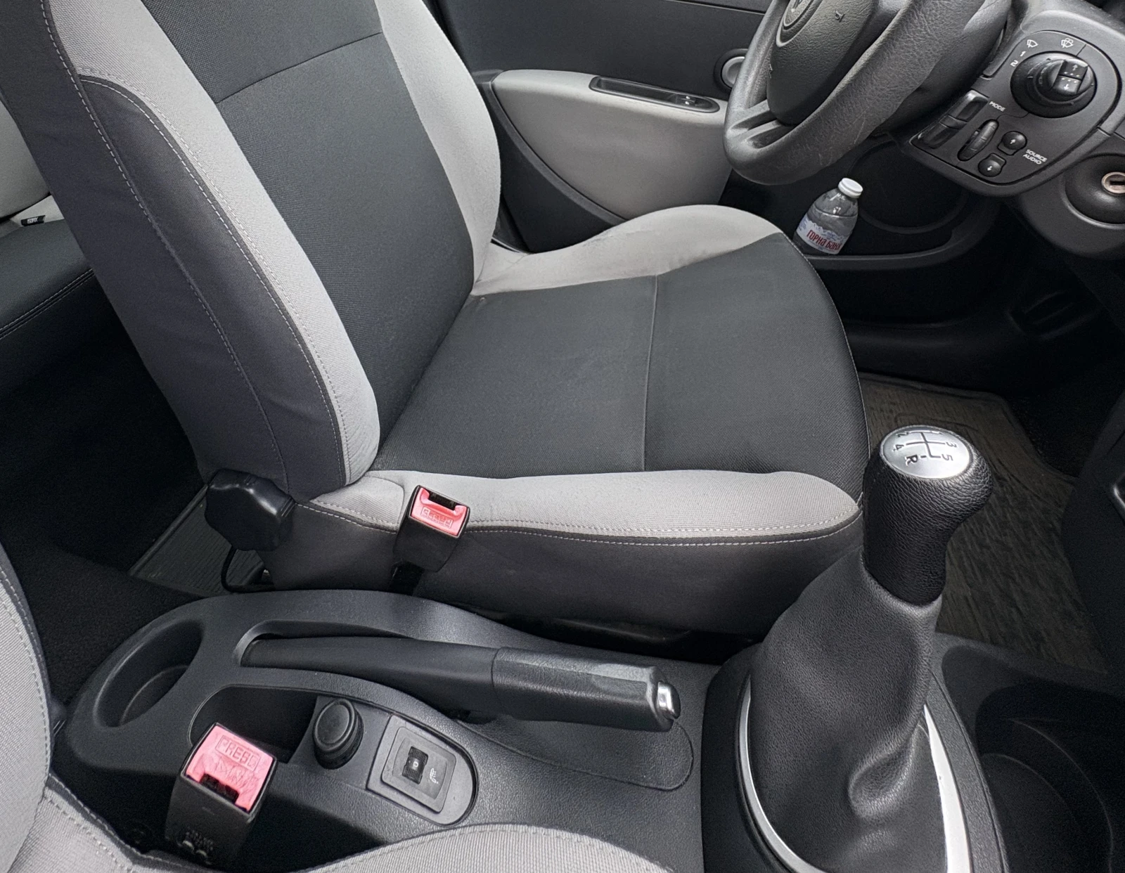 Renault Clio /CarPlay/LED/CAMERA/Heat seat/NAVI, снимка 4 - Автомобили и джипове - 55121826
