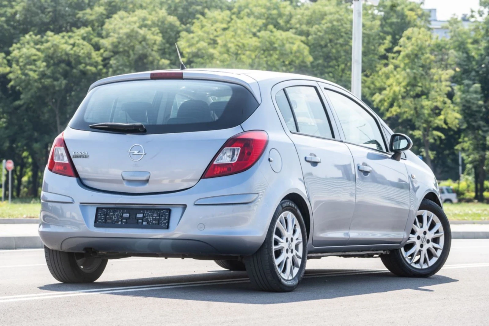 Opel Corsa Фабрична Газова уредба, снимка 6 - Автомобили и джипове - 55195468