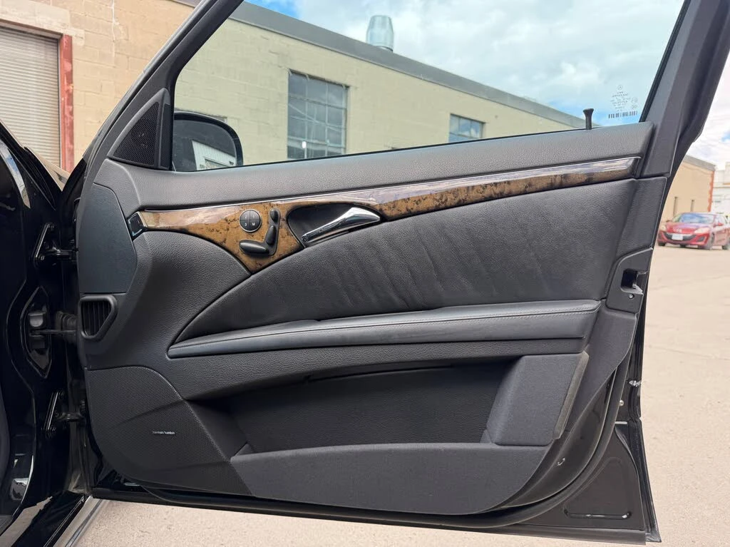 Mercedes-Benz E 55 AMG 5.4 V8 , снимка 13 - Автомобили и джипове - 55277820