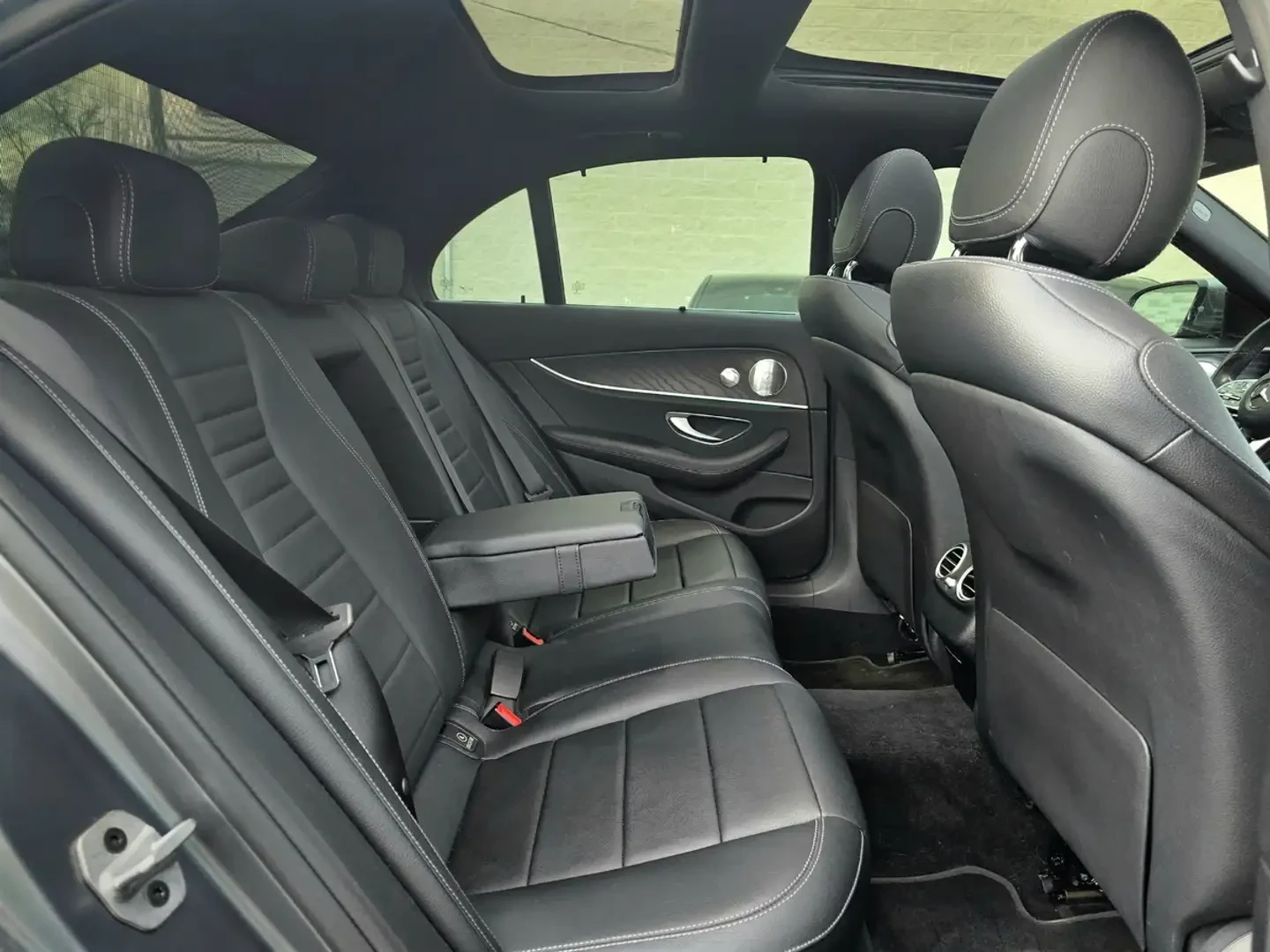 Mercedes-Benz E 450 AMG* Magno Matte* 1 ����������* ��� ��������� | Mobile.bg � ����������� 10