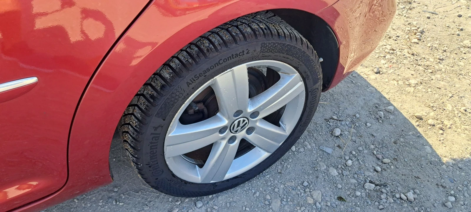 VW Touran 2.0TDI-170к.с Confort line, снимка 17 - Автомобили и джипове - 55569106