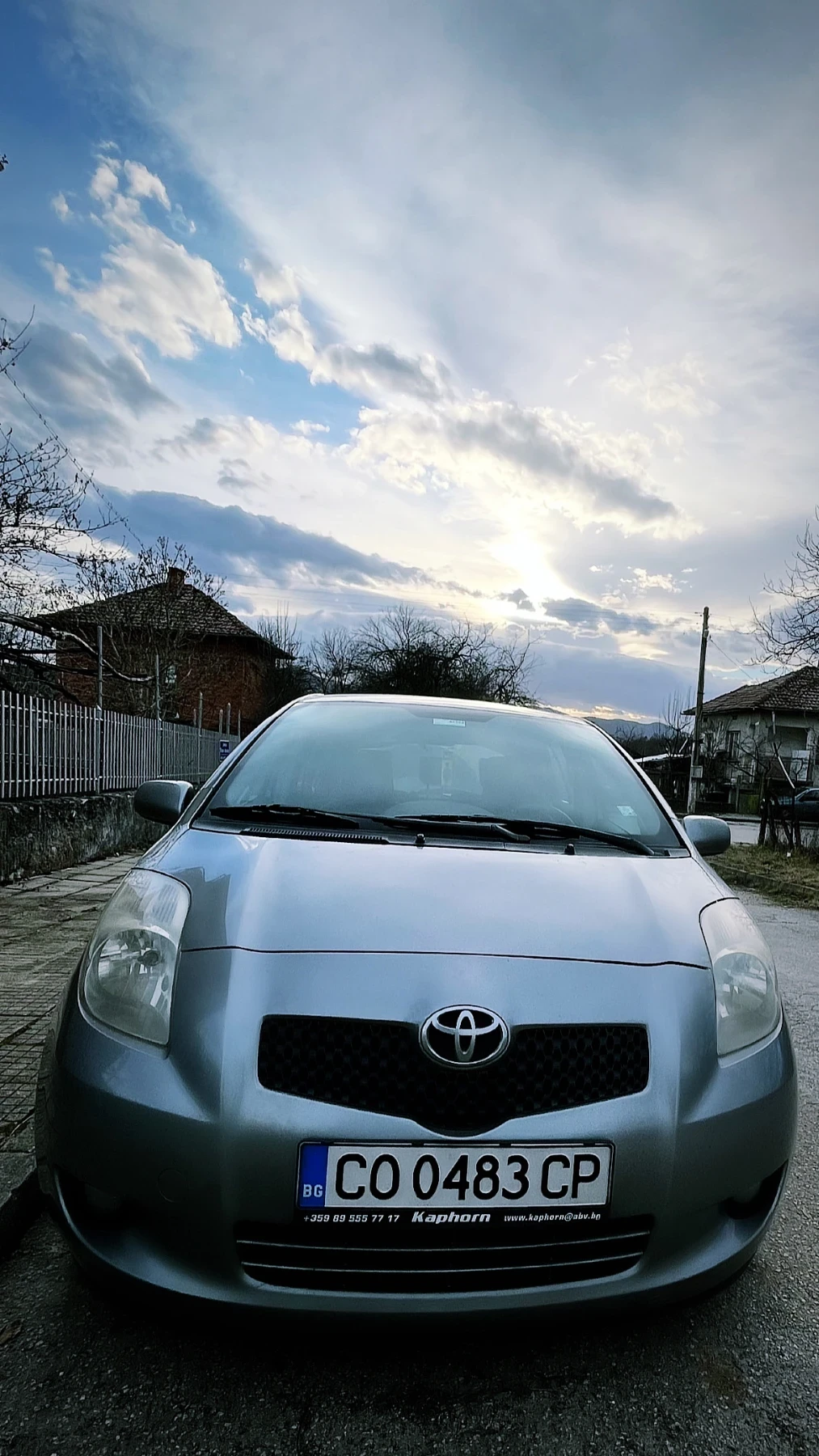 Toyota Yaris, снимка 6 - Автомобили и джипове - 55588790