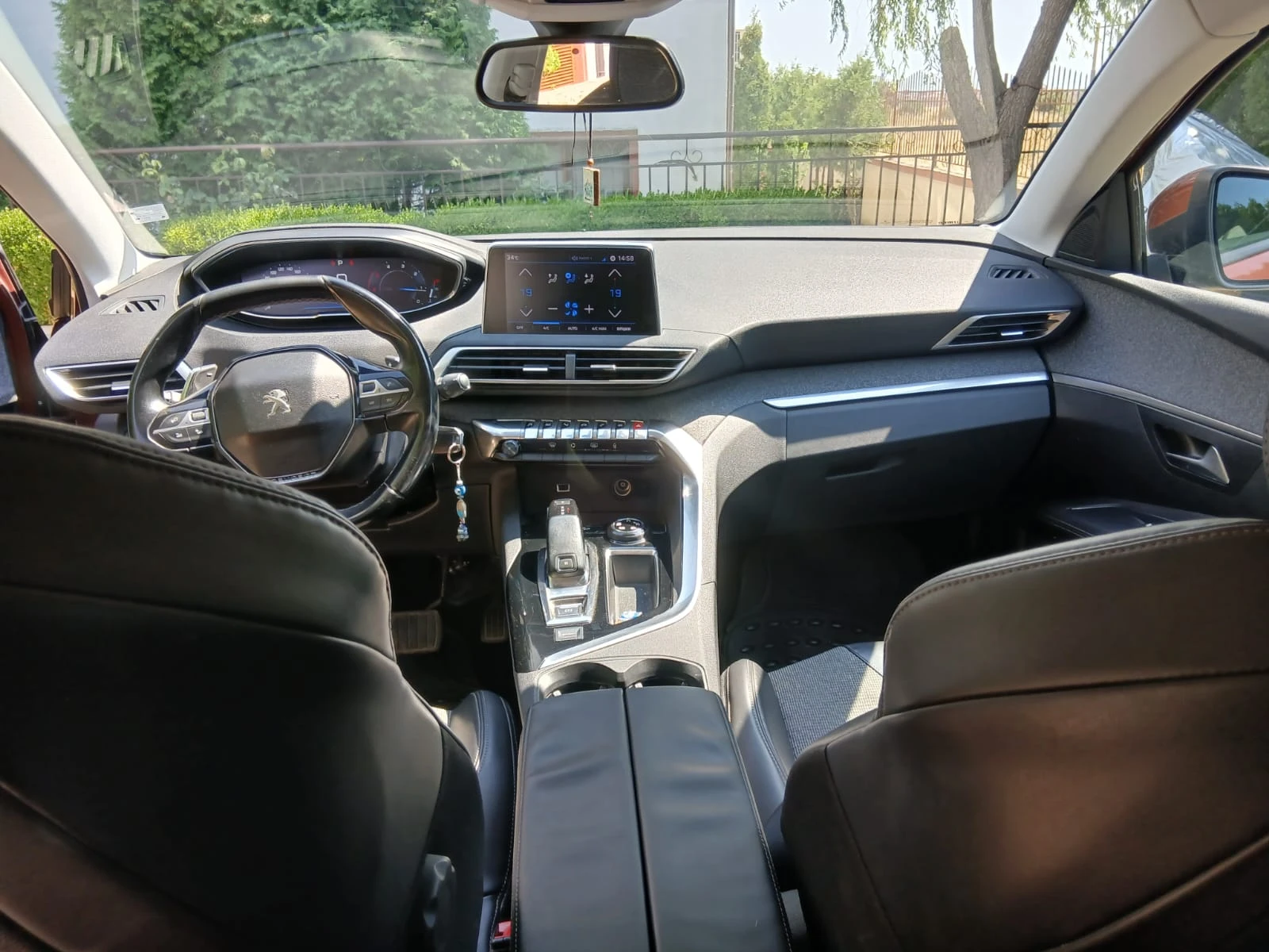 Peugeot 3008 1-ви собственик!!!!!, снимка 9 - Автомобили и джипове - 55596838