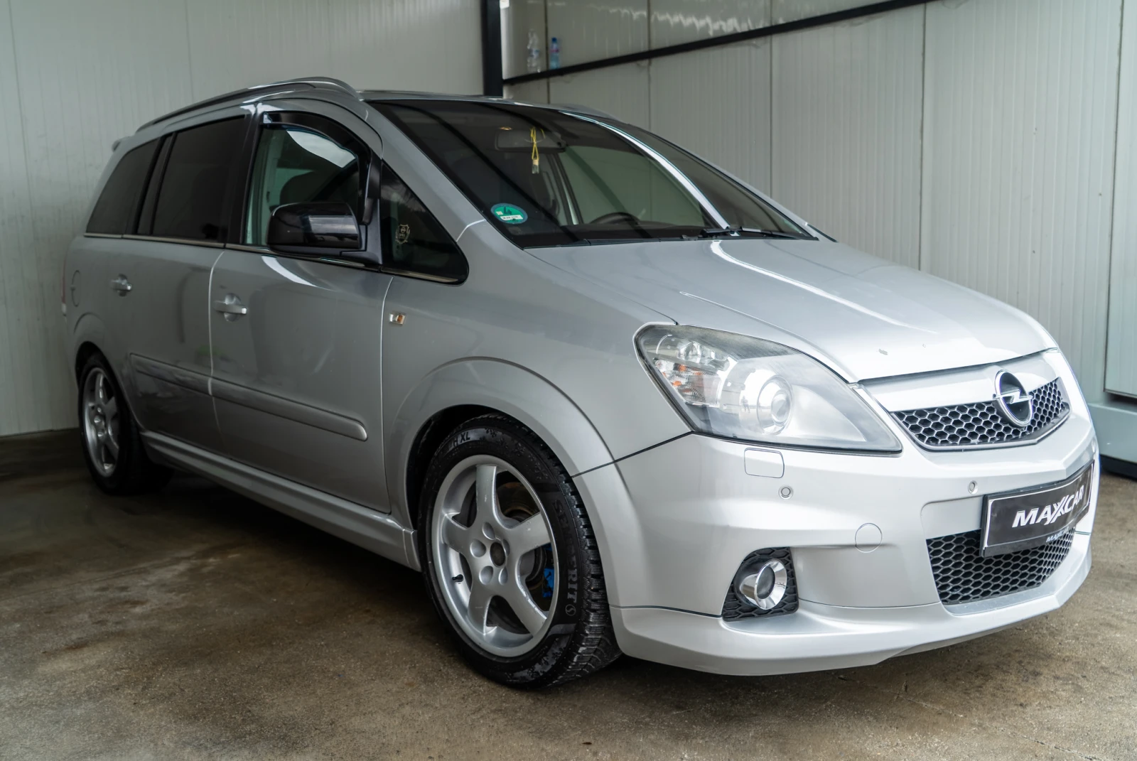 Opel Zafira OPC = 2.0 TURBO = 240HP = FULL = ЛИЗИНГ = ГАРАНЦИЯ, снимка 3 - Автомобили и джипове - 56048892
