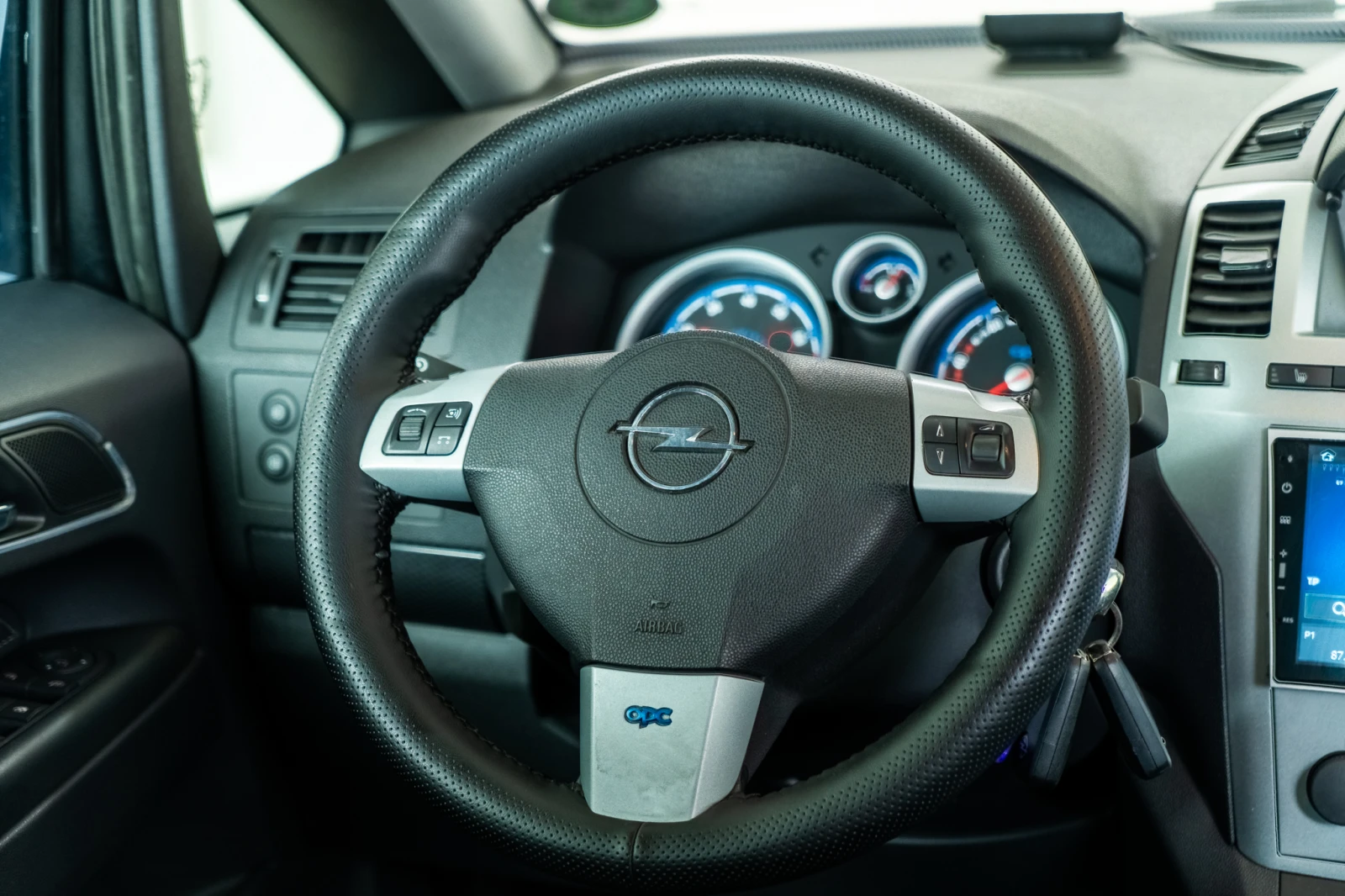 Opel Zafira OPC = 2.0 TURBO = 240HP = FULL = ЛИЗИНГ = ГАРАНЦИЯ, снимка 12 - Автомобили и джипове - 56048892