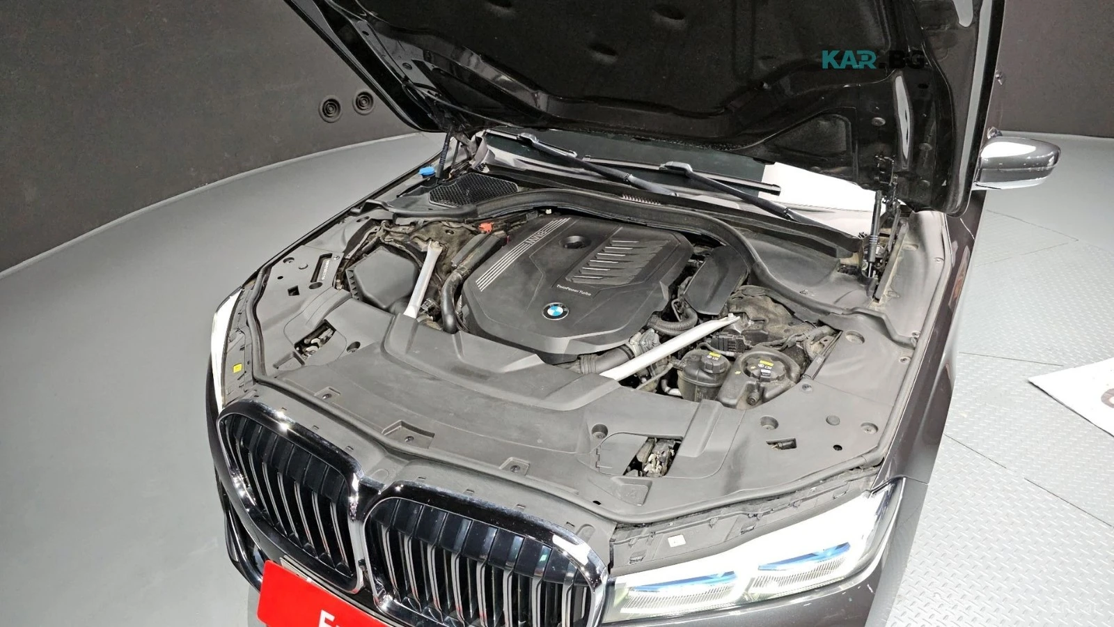 BMW 740 Li* XDRIVE* DESIGN PURE EXCELENCE* МАСАЖ* ТВ* HUD*, снимка 6 - Автомобили и джипове - 56151971