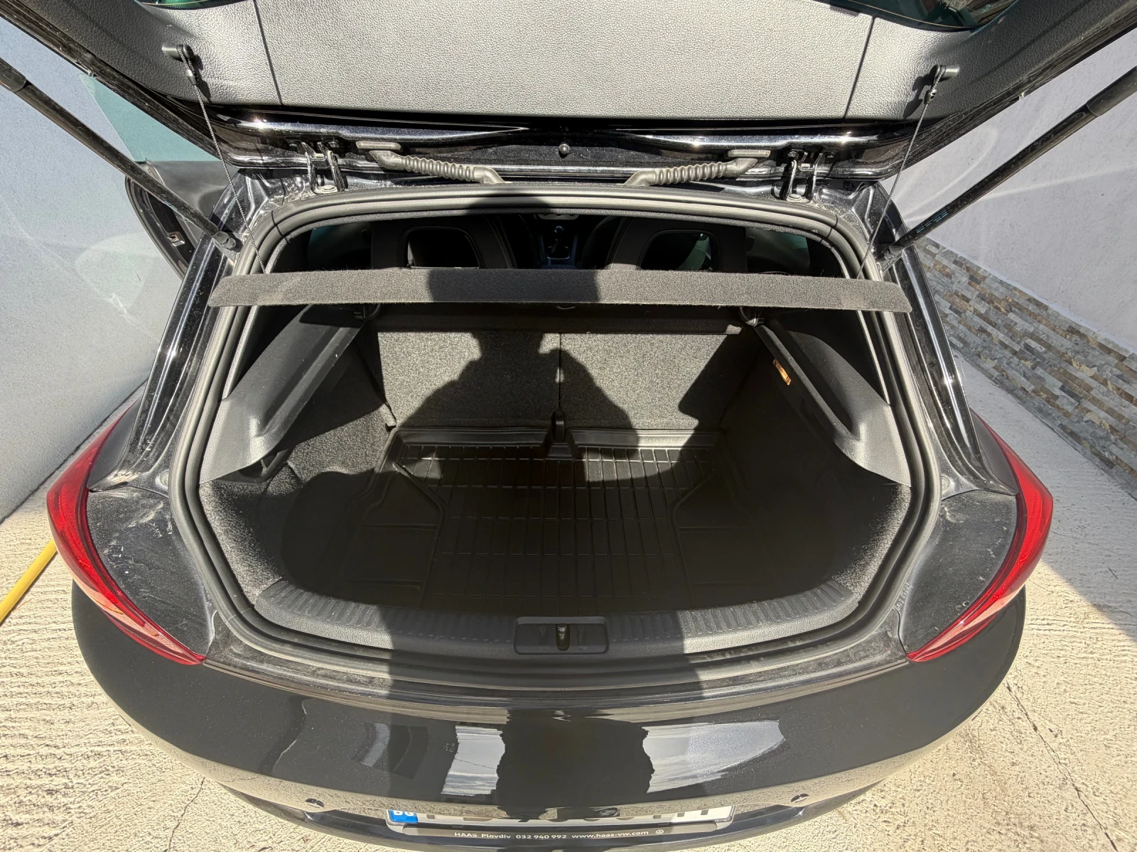 VW Scirocco 2.0 TDI , LIFE , �������� ������� | Mobile.bg � ����������� 8