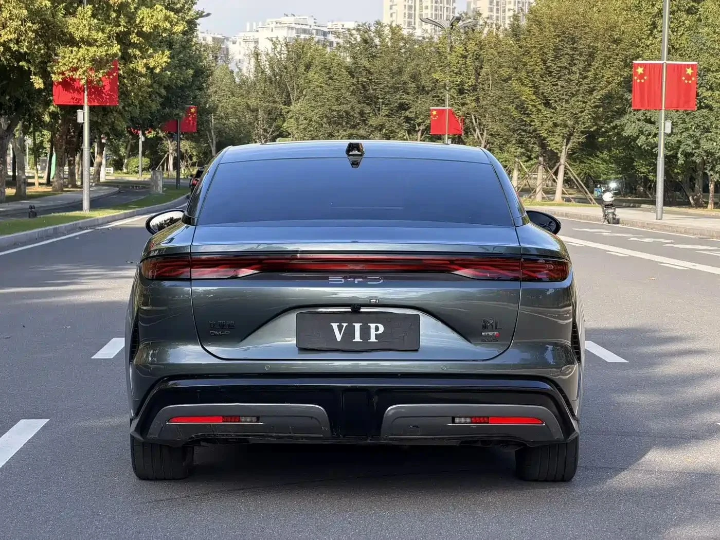 BYD HAN, снимка 7 - Автомобили и джипове - 56686262