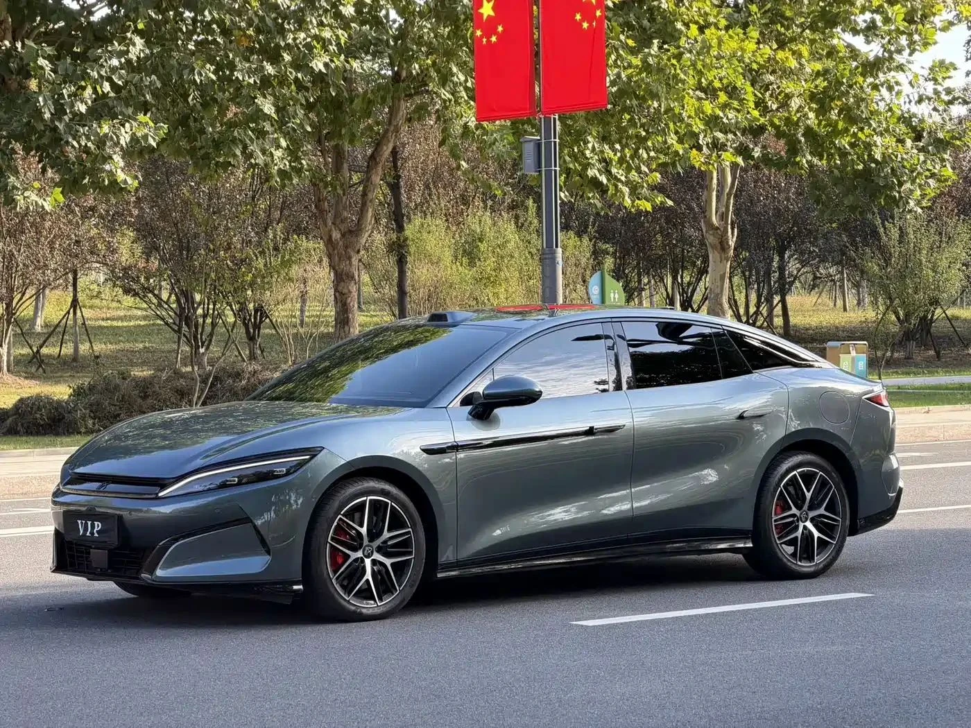 BYD HAN, снимка 3 - Автомобили и джипове - 56686262